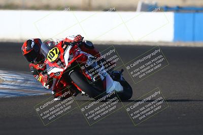 media/Oct-11-2025-CRA (Sat) [[48ae399f89]]/Races/Race 9/